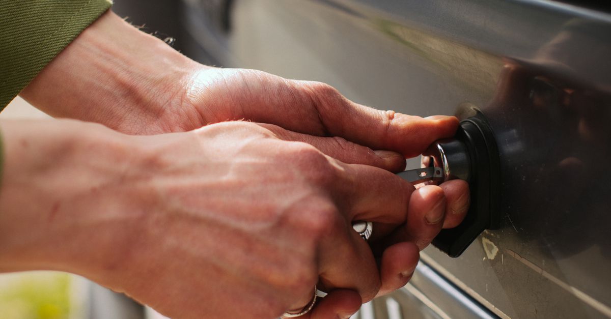 Car Lockout Service — Eco Clean Locksmith & Keys
