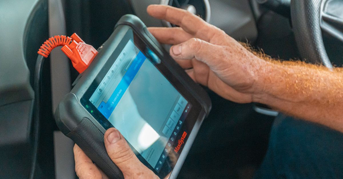 How On-Site Key Fob Programming Actually Works — Eco Clean Locksmith & Keys