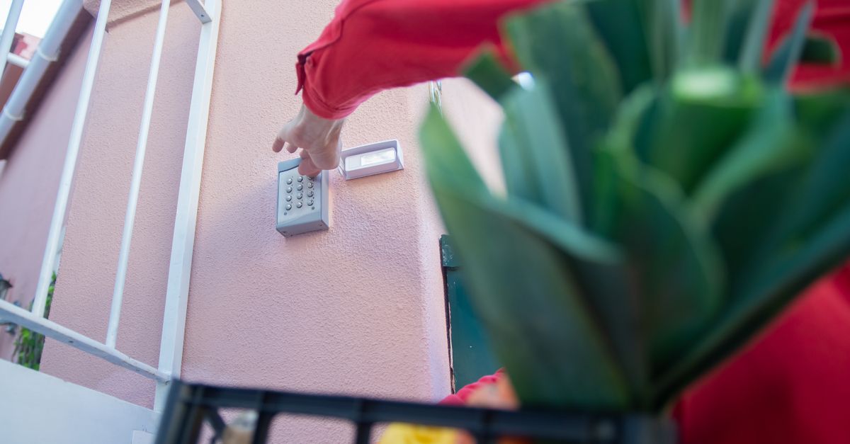 Keyless Entry for Renters — Smart Locks With No Drilling Required — Eco Clean Locksmith & Keys